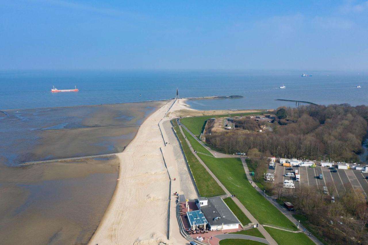 Trafalgar 127 Cuxhaven Buitenkant foto